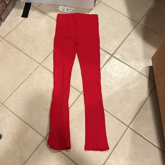 New with tags! Zara red pants - Picture 10 of 11
